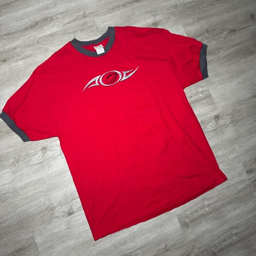 Men's 2000's style football graphic embroidered silver logo